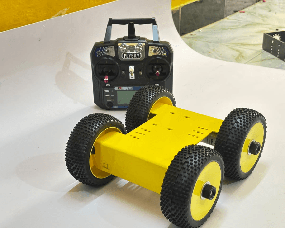 RC Robo Race